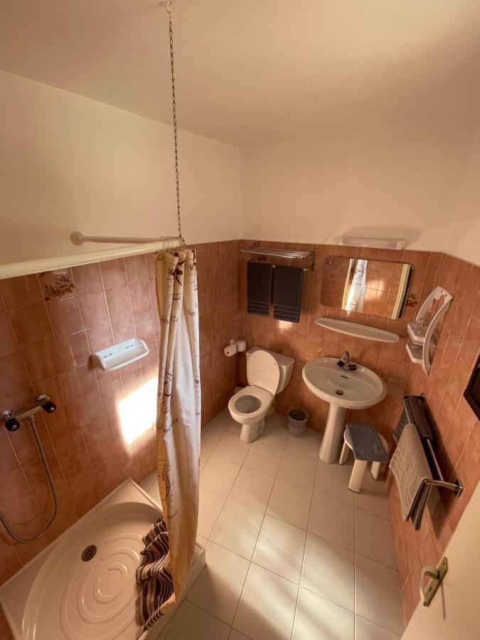 Motel Esterel Mandelieu Dış mekan fotoğraf